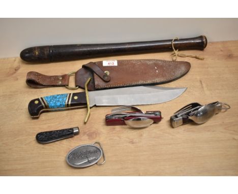 Western Cutlery 1995 Limited Production Bowie-style knife, stamped WESTERN W49 U.S.A. to hilt, gold coloured guard with ornat