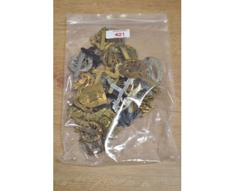 British Military Yeomanry and Corps cap and/or collar badges comprising samples to King's Own Norfolk Yeomanry, Cheshire Yeom