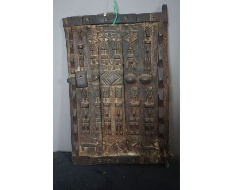 Africa, tribal art, door in wood H61X39