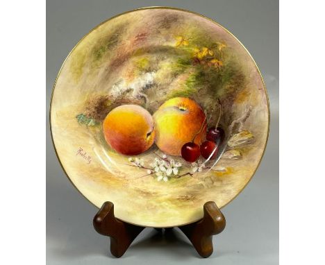 Royal Worcester porcelain cabinet plate, hand-painted with fruits, flowers and foliage. Signed William Ricketts, dated 1922. 