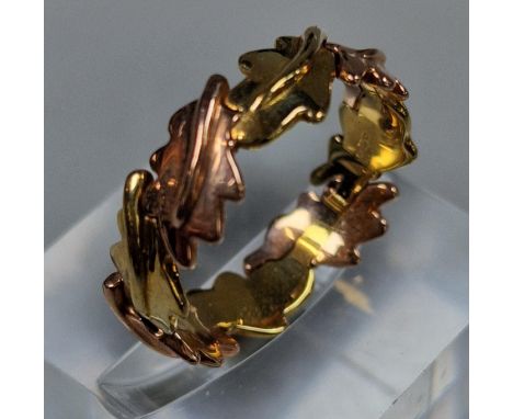 Clogau gold, 9ct gold oak leaves two tone ring, in Clogau box. 3.5g approx. Size O. (B.P. 21% + VAT)