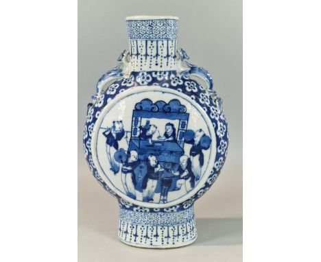 19th century Chinese export porcelain blue and white underglaze decorated moon flask, having Chilong dragon handles and reser