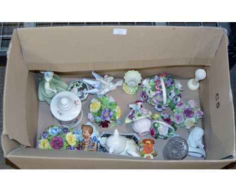 BOX CONTAINING ROYAL DOULTON FIGURINE, HUMMEL STYLE FIGURINE ORNAMENTS, FLORAL POSY ORNAMENTS, LIDDED JAR, BUST ORNAMENT ETC 