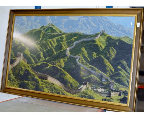 LARGE GILT FRAMED TAPESTRY PICTURE - THE GREAT WALL OF CHINA     