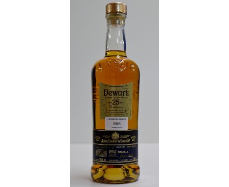DEWAR'S THE SIGNATURE AGED 25 YEARS BLENDED SCOTCH WHISKY, DOUBLE AGED & RESTED IN ROYAL BRACKLA OAK CASKS - 750ML, 40% VOL  