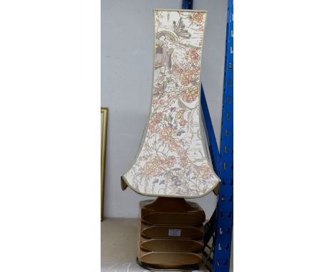 LARGE RETRO STYLE POTTERY LAMP WITH SHADE     