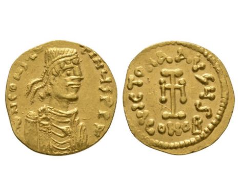 668-685 AD. Constantinople mint. Obv: DN CONSTANTIUS PP AV legend with pearl-diademed, draped and cuirassed bust right. Rev: 