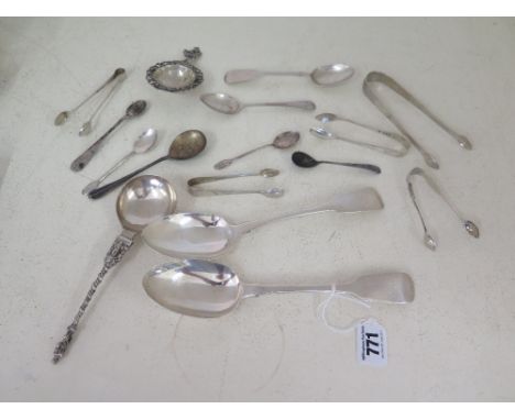 A collection of assorted silver flatware - Weight approx. 11.5 troy oz