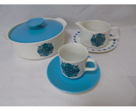 J G Meakin Bull in a China Shop dinner service will original boxes