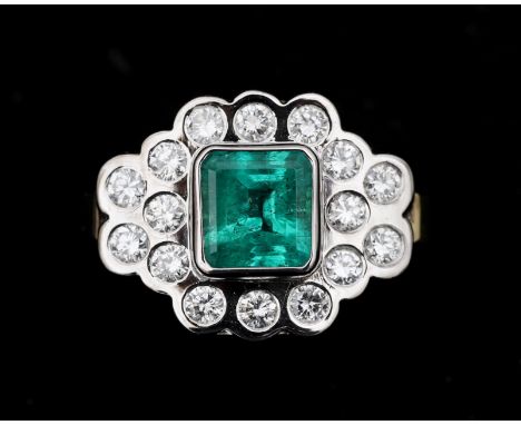 A 14 karat bicolor applique ring, set with sixteen brilliant cut diamonds, approx. 1.12ct in total. Color approx. G/H clarity