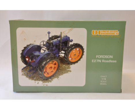 Universal Hobbies 1/16 scale Fordson Major Roadless Tractor. Mint in Box.