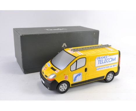 Rare France Telecom Promotional Renault Traffic Van. Approx 1/16 scale. Near Mint in Box.