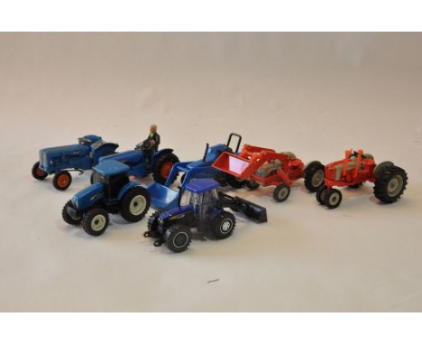 Smaller scale Tractor group including various makers. Fair to Excellent. (7)