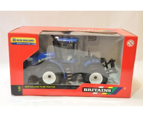 Britains 1/32 New Holland T9.930 Tractor. Mint in Box.