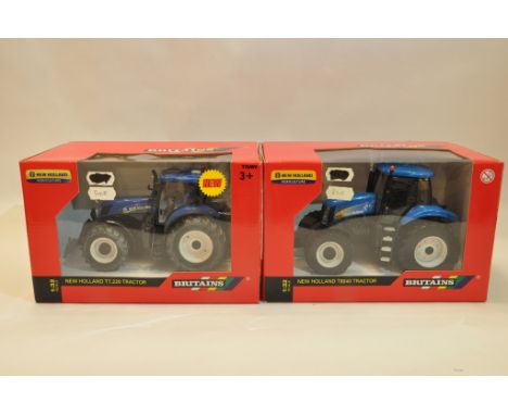 Britains 1/32 New Holland T7.220 plus New Holland T8040 Tractor Duo. Mint in Boxes. (2)