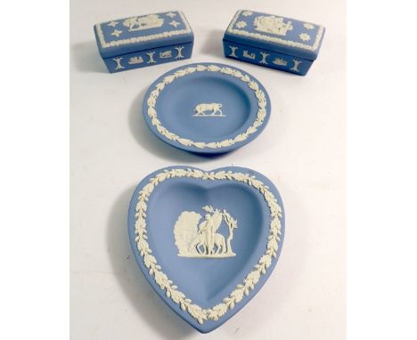 Two Wedgwood trinket boxes and two pin dishes 