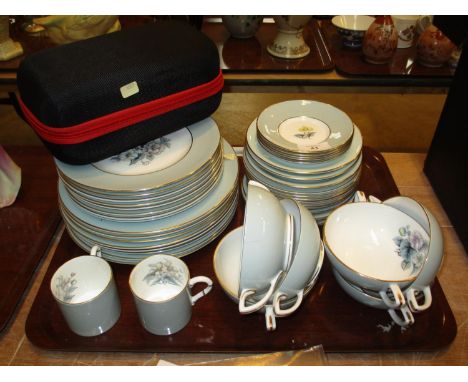 Royal Worcester Woodlands Dinner China, 43 pieces, along with a Jump Starter 