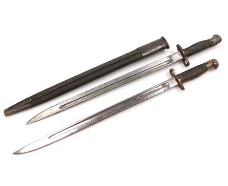 Two British Army 1907 pattern bayonets, one marked 1907 and 18/Sanderson, further marks to the reverse ricasso, lacking scabb