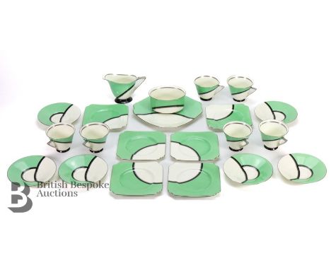 Royal Doulton 'De Luxe' tea set, comprising six cups, six saucers, six side plates, sandwich plate, sugar bowl and milk jug.&