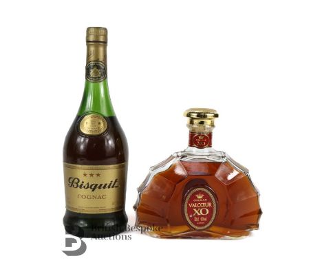 Sold at Auction: 1 bouteille COGNAC, X.O., the 19th Hole, Fronsac Coffret