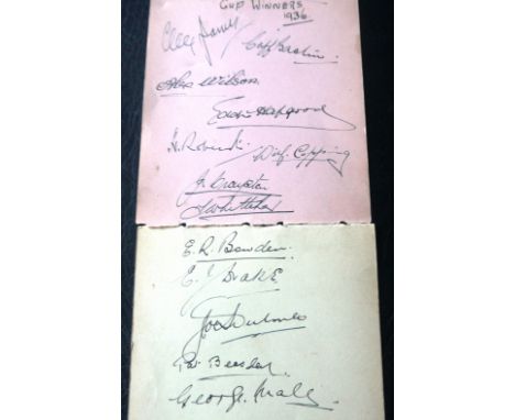 1936 ARSENAL FA CUP WINNERS AUTOGRAPH PAGES
Double autograph pages of the 1936 Arsenal FA Cup winning team signed in pen by W