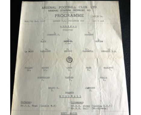 1957-58 ARSENAL V MILLWALL LONDON CHALLENGE CUP
Rare single sheet programme, played 7th October 1957&nbsp;
Folds