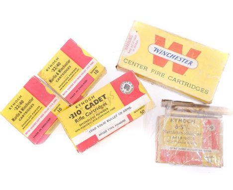Mixed vintage ammunition, to include 50 x Kynoch .310 Cadet rounds, 40 x 32-40 by Winchester and Kynoch, and 10 x Kynoch 6.5m