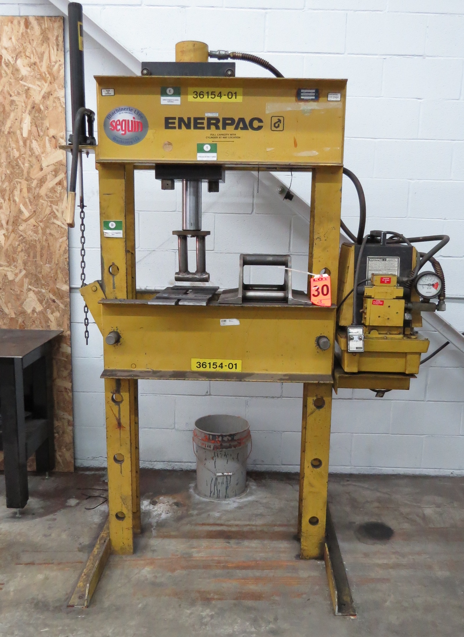 Enerpac Model: PER3042A Hydraulic Powered Shop Press c/w Electric ...