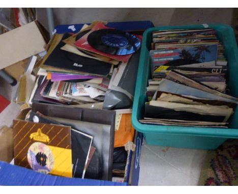 Vinyl - Large collection of 45's in company sleeves including Prince x 9, The Pretenders x 6, The Police x 8, Robert Plant, P