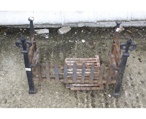 A vintage cast iron fire basket. L55cm x D28cm x H47cm