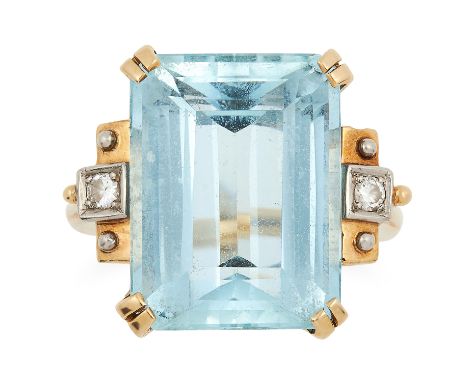 VINTAGE 12.66 CARAT AQUAMARINE AND DIAMOND RING set with an emerald cut aquamarine of approximately 12.66 carats between two 