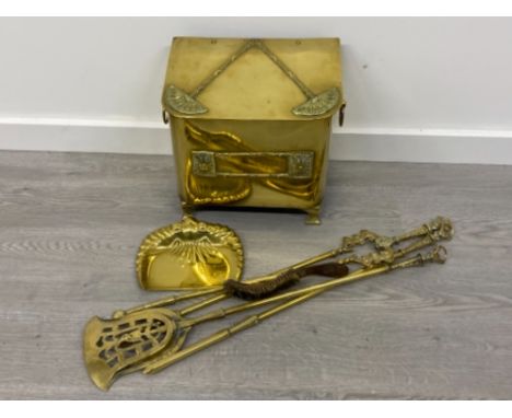 VINTAGE BRASS COAL BOX AND PART FIRE COMPANION SET, BOX MEASUREMENTS 38CM X 26CM X 33CM