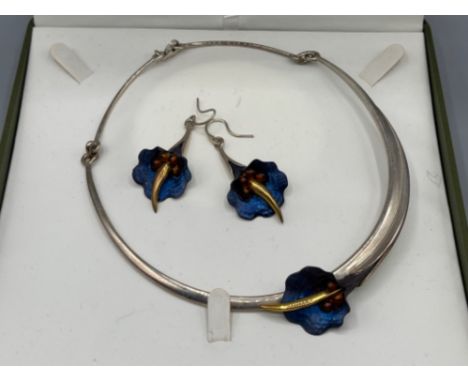 Silver enamel and Amber earrings and collarette