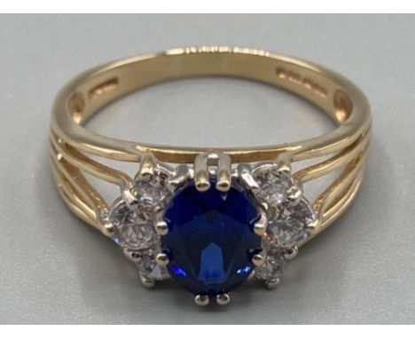 Ladies 14ct yellow gold blue abs white stone ring size R 3.9g gross