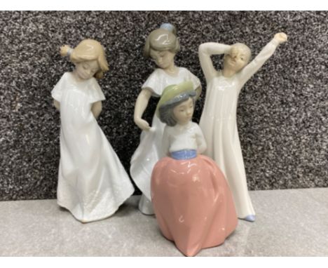 4x Nao by Lladro figurines