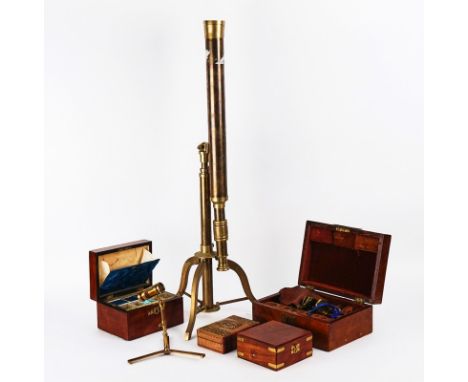SCIENTIFIC INSTRUMENTS; A BRASS TRAVELLING MICROSCOPE (6)Scientific instruments; A brass travelling microscope fitted in a wa