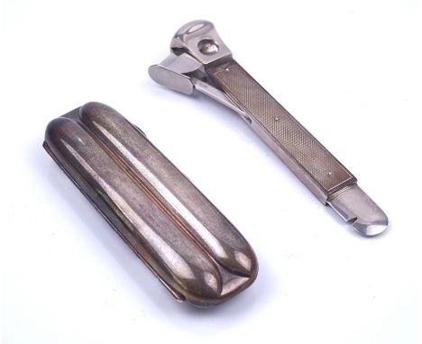 A SILVER CIGAR CASE AND A SILVER MOUNTED CIGAR CUTTER (2)The late Victorian cigar case fitted to hold two cigars, Chester 190