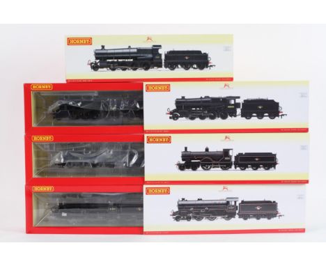 Four Hornby 00 gauge locomotives, to include BR Class 8F, engine number 48045 R3564; BR Class 2800, engine number 2810 R2917;