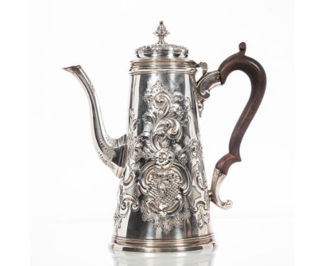 GEORGE II SILVER COFFEE POT
maker Edward Vincent, London 1729, without lion passant mark, the tapering body with domed cover,