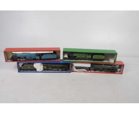 Four unboxed '00' gauge locomotives and tendersComprising A9 4-6-0 locomotive no. 46100 'Royal Scot' with six wheel tender in