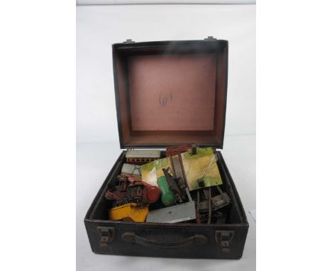 A quantity of Hornby '0' gauge rolling stockIncluding various wagons, fuel tankers including BP and Manchester Oil Refinery L
