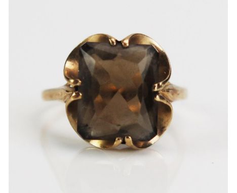 A 9ct Gold and Smoky Quartz Ring, 12x10mm stone, size N.5, 3g 