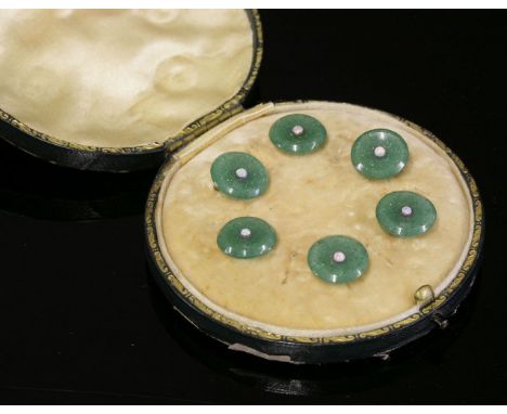 A cased set of six Continental opal and aventurine silver gilt buttons,each with a circular cabochon opal, rub set to the cen