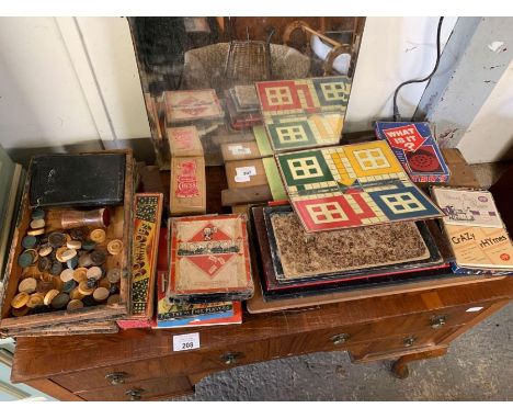 Quantity of vintage board games
