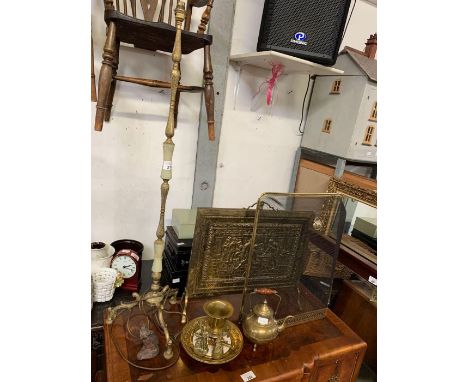 Brass and onyx standard lamp, fire guards and other brassware