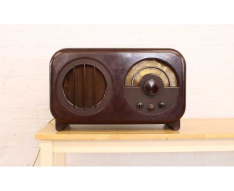 Wells Coates for Ekco (E. K. Cole Ltd.), Southend-On-Sea "Type AC. 85" Superhet Radio Receiver Circa 1934-35, faux-woodgrain 
