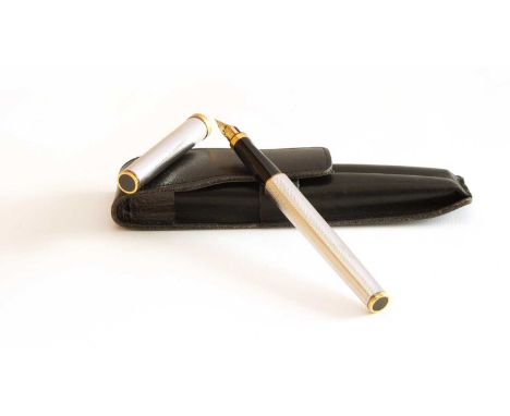 Parker Fountain Pen With 18ct gold nib, in pouch.13.5cm longSome slight discolouration to gilt banding, ink stains to nib but