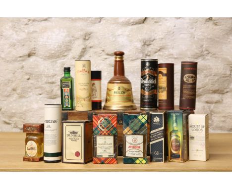 A COLLECTION OF SEVERAL ITEMS OF SCOTCH WHISKY MINIATURES TO INCLUDE RARE MALTS MACALLAN 10 YO 100° PROOF, AVONSIDE, EDRADOUR