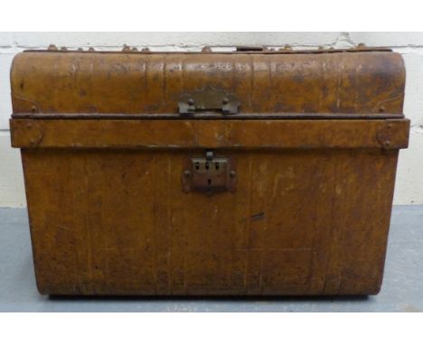 A vintage metal steamer trunk, width 66cm