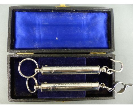 A cased pair of Salter spring balance scales on base 0-16oz and 0-15lb 